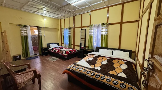 Zenyor's HOMESTAY MECHUKA - Image 4